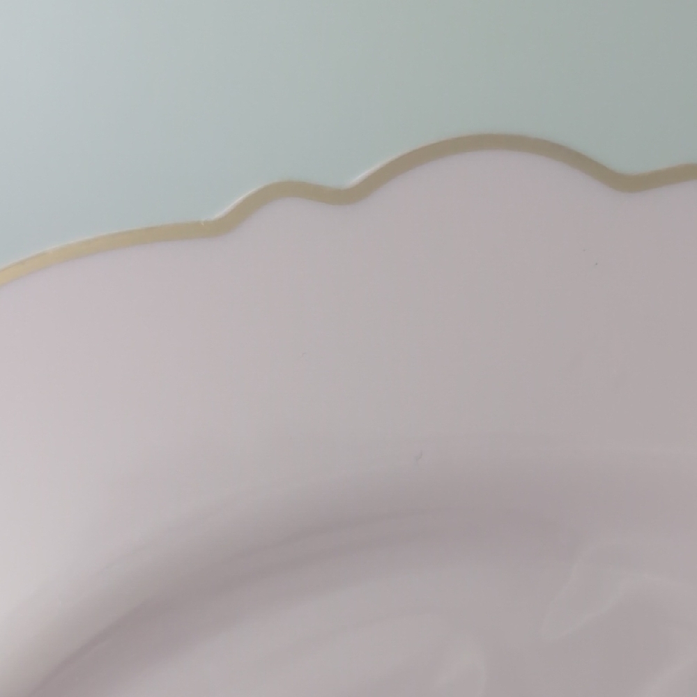 Pink Disposable Tableware Set - Picture 10 of 11